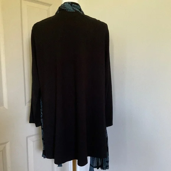 Manaola cardigan - Picture 5 of 6